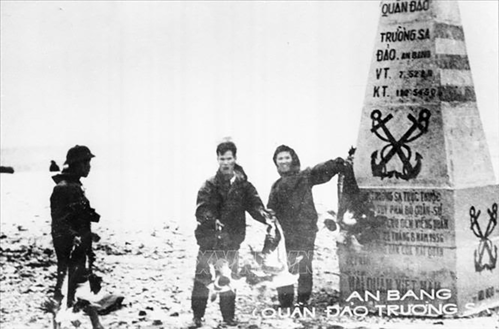 tu-lieu-dao-truong-sa